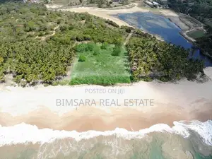 Prime 94.14 P Beachfront Land in Kahandamodara Beach, Tangalle | SL145
