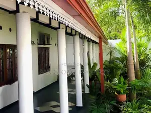 House for Sale in Devika Garden, Colombo 05