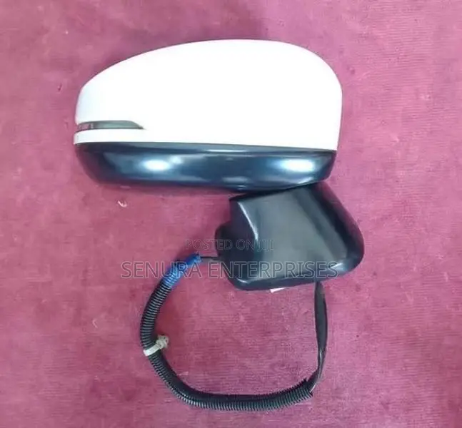 Honda Fit Gp5 Winker Side Mirror RH (wire 7)