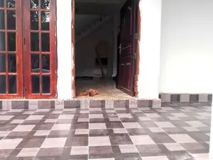House in Kadawatha - For Sale