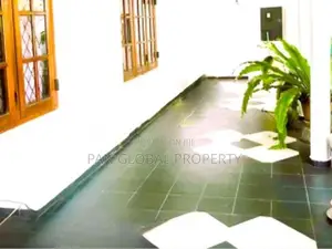 House for Sale in Devika Garden, Colombo 05