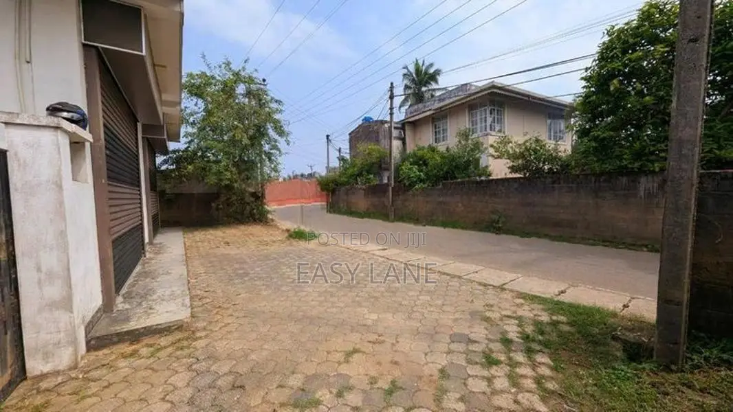 commercial property for sale in malabe