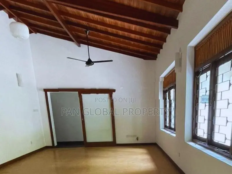 House for Sale in Colombo 04