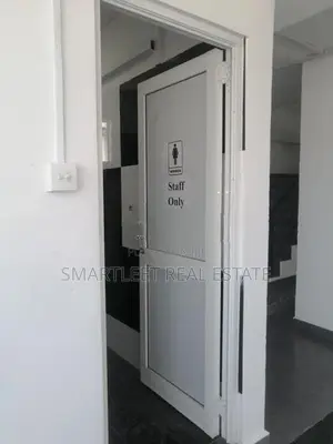 Building for Rent in Dehiwala
