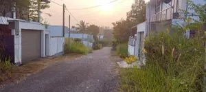 8 .5 Perch super Flat rectangular Land for sale in Athurugiriya