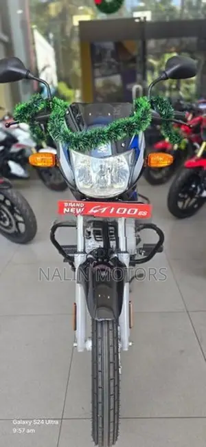 Bajaj CT100 2026