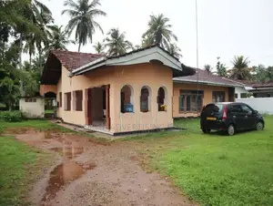 Dankotuwa Land for Sale