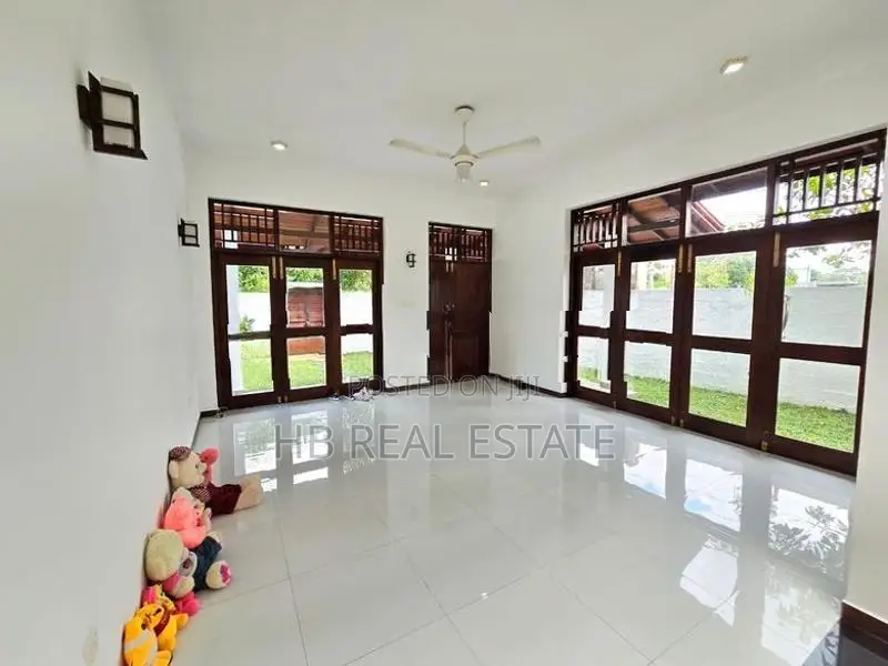 Boralesgamuwa Architecture Designed Brand new House For Sale
