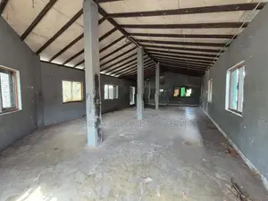 Commercial Building with Land in Boralesgamuwa