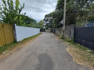 10 P Residential Bare Land For Sale Nugegoda