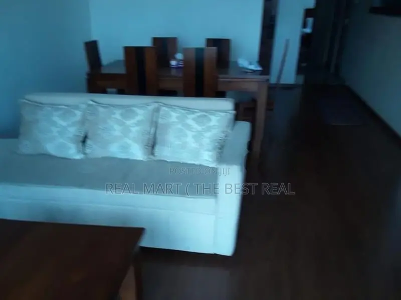Colombo 5 : 3BR (1,250sf) Fully furnished Apartment for Sale