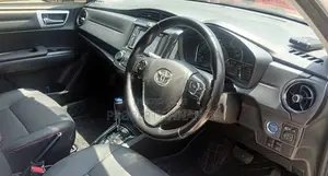 Toyota Axio 2016