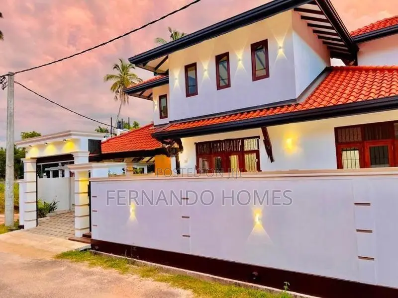 All Completed Single Storey 3 BR New House for Sale Negombo