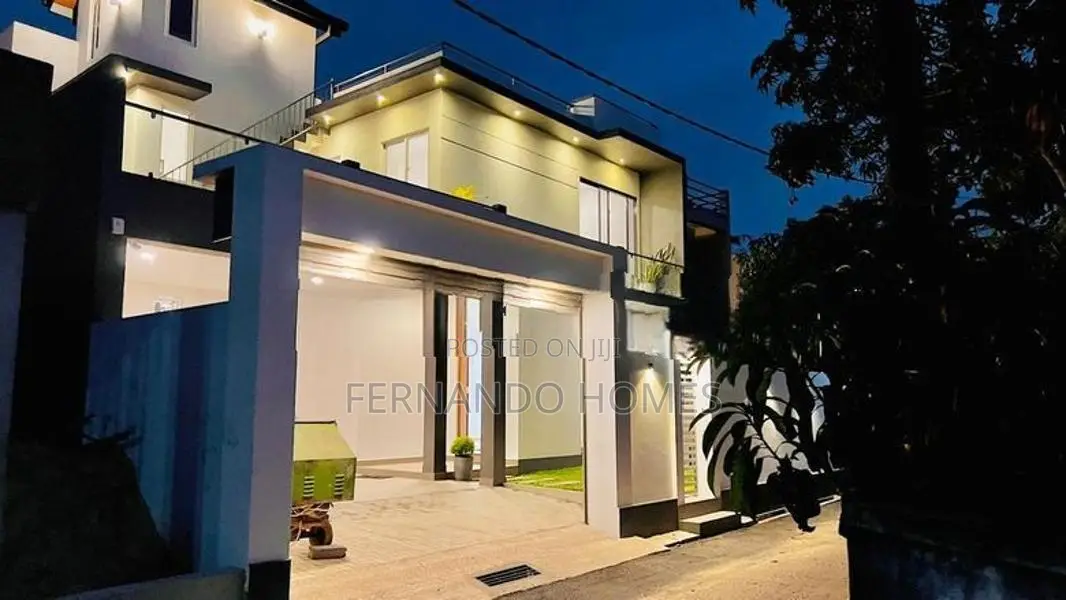Great Fully Completed 4 BR An Upstairs House For Sale In Negombo