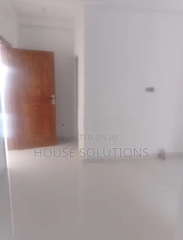Spacious Building good for Banks Office Companies