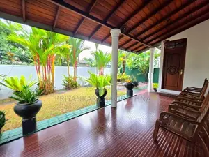 16.8 Perches - Super Quality House For Sale in Mattegoda