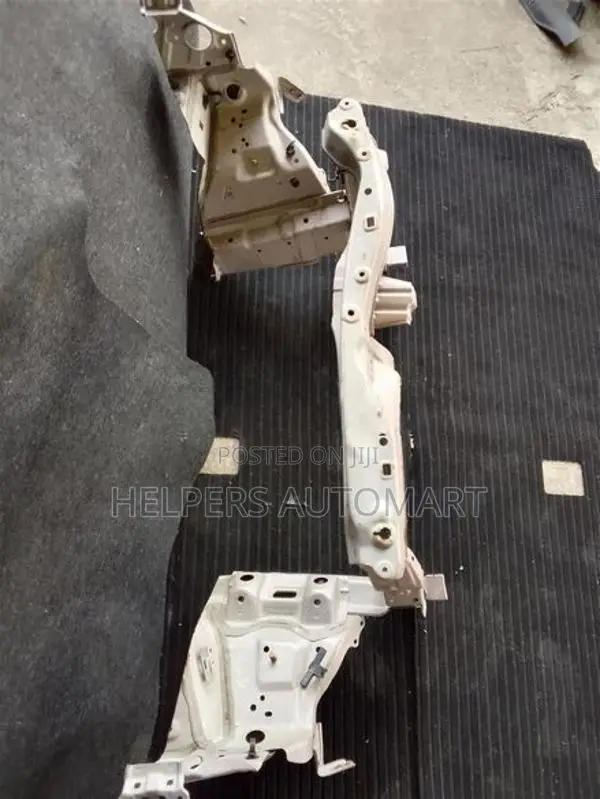 Suzuki Wagon R MH44S Nose Cut