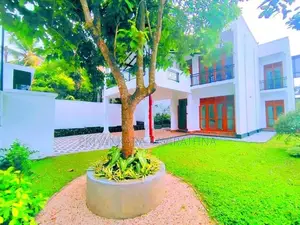 පර්චස් 15 ක සුකෝපබෝගී තෙමහල් නිවස විකිනීමට - කැස්බෑව