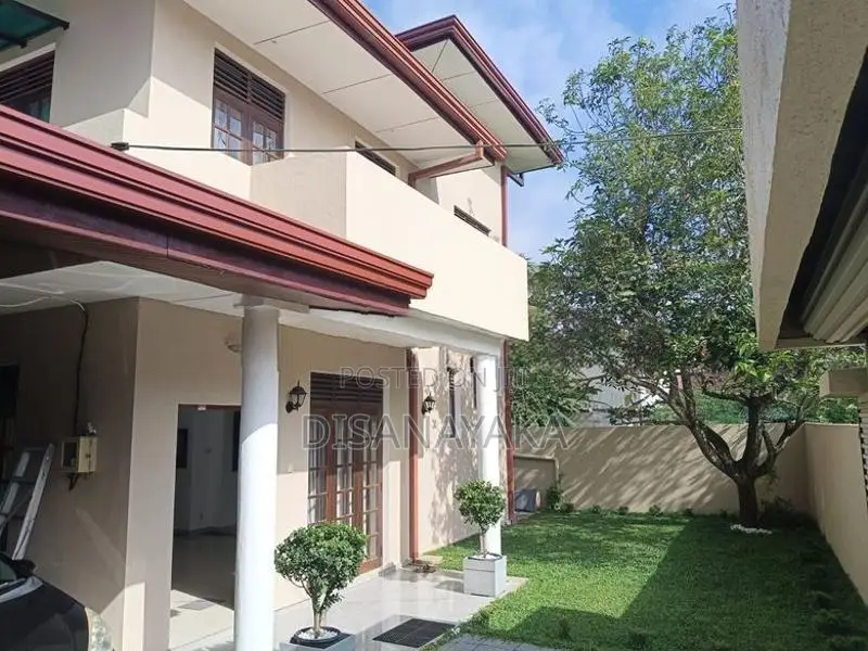 Architecturally Designed Luxury House Kandana Ds8515