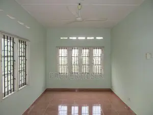 Nugegoda Udahamulla Station Road 18.61 Perches Land With House For Sal
