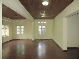 Nugegoda Udahamulla Station Road 18.61 Perches Land With House For Sal