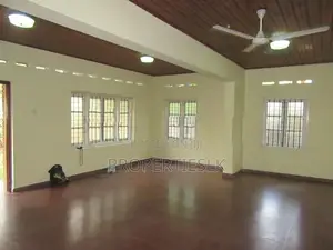 Nugegoda Udahamulla Station Road 18.61 Perches Land With House For Sal