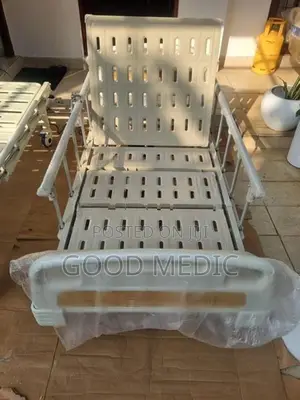 Four Function Electric Hospital Beds
