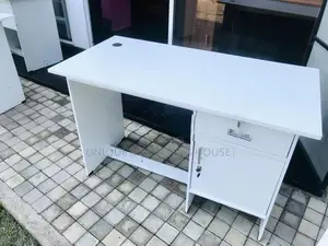 Modern 4x2 White Melamine Office Table with W/hole