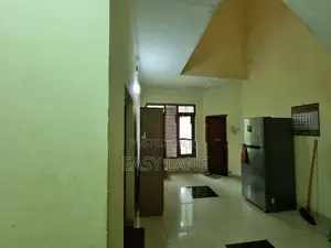 වටිනා දෙමහල් නිවසක් විකිණීමට