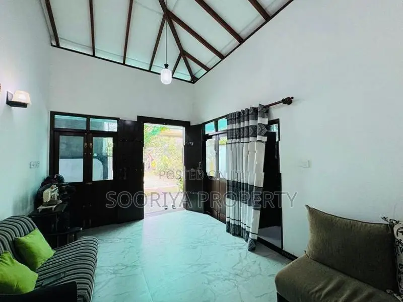 කාමර 3 ක නිවසක් විකිණීමට - Piliyandala Kesbewa House for Sale