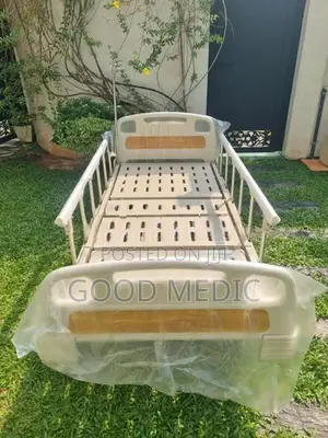 Patient Four Function Electric Hospital Beds