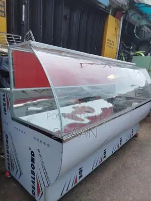 කුකුල් මස් සහ මාළු ශීතකරන. Chicken & Fish Display Coolers