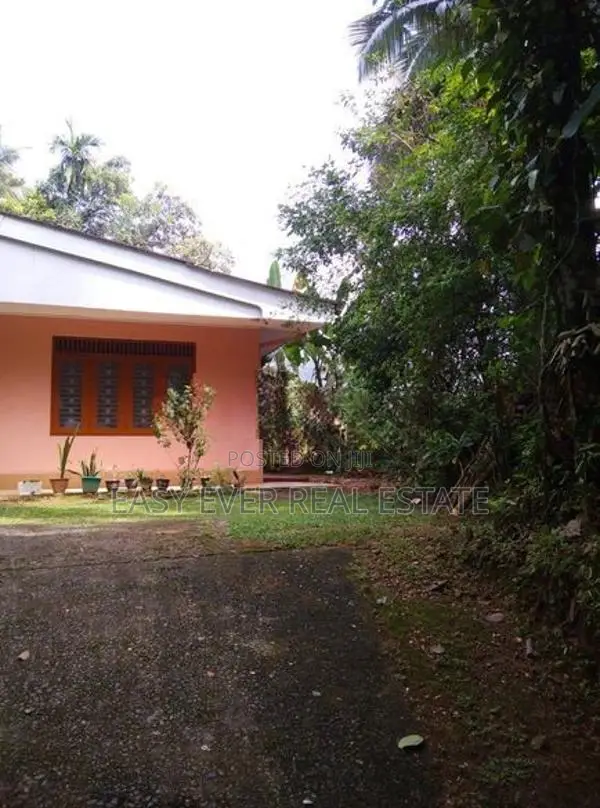 පර්චස් 113ක සුවිසල් ඉඩම සහ නිවස විකිණීමට