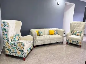 King Sofa 10