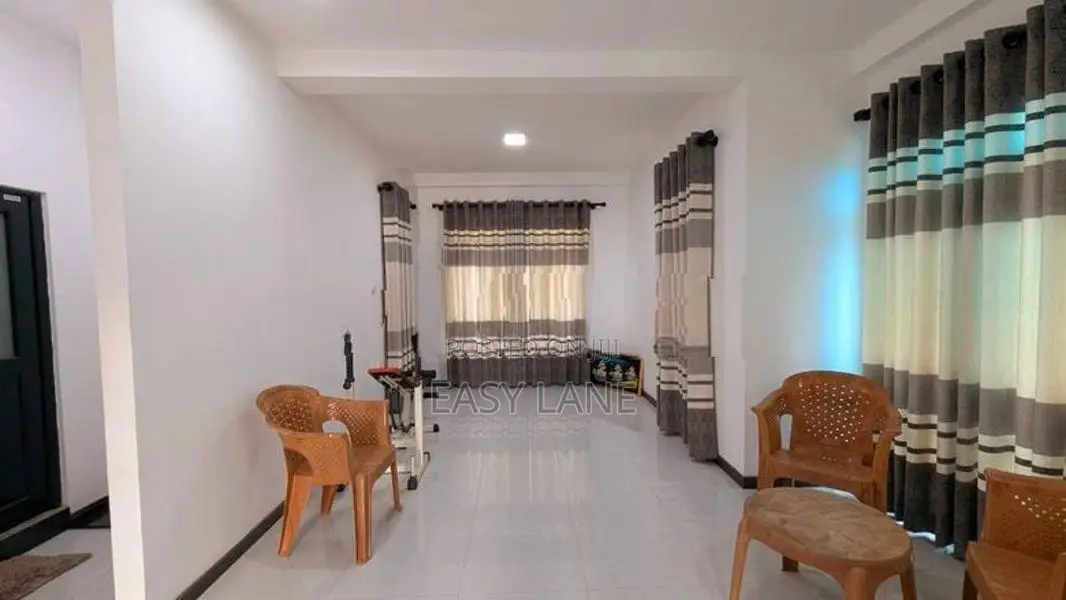 Modern Box Type Smart House