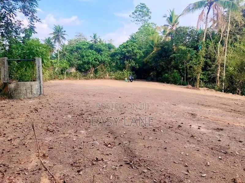 Land for Sale in Kadawatha