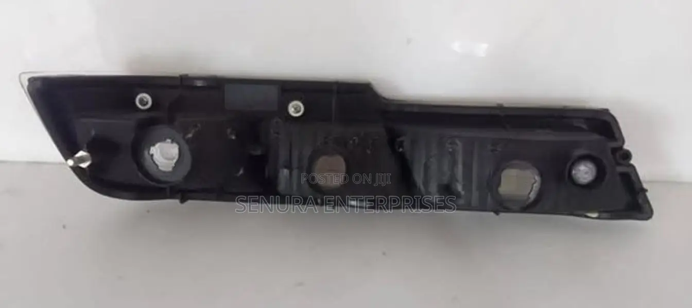 Daihatsu Hijet S321 Tail Light Rh