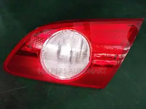 Nissan Sylphy G11 Dicky Door Light (R)