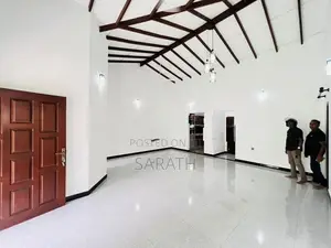 Well Build Brand New House Sale Athurugiriya