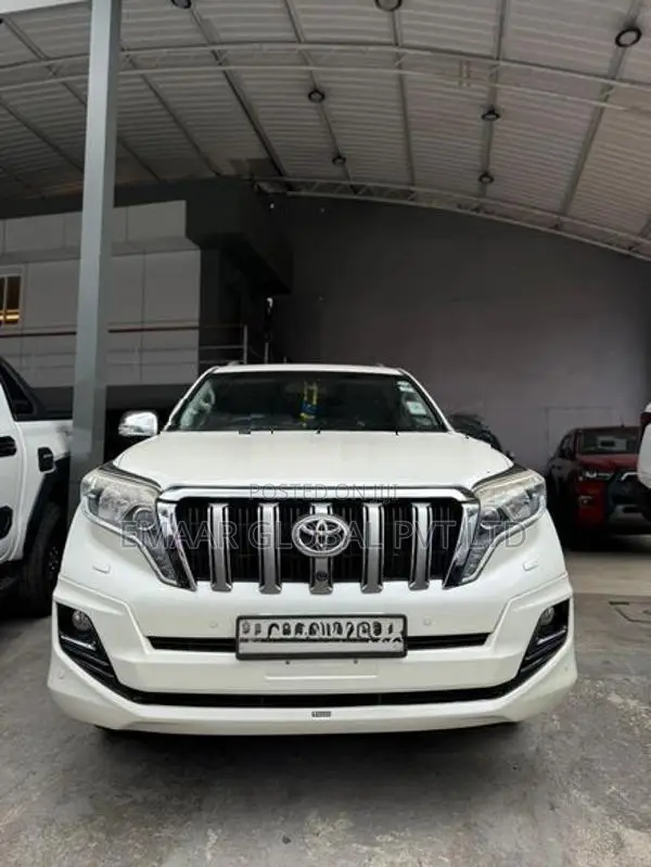 Toyota Land Cruiser Prado 150 2014