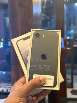 Apple iPhone 16e 128GB (Used)