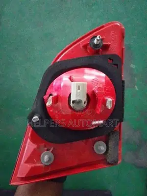 Nissan Sylphy G11 Dicky Door Light (R)