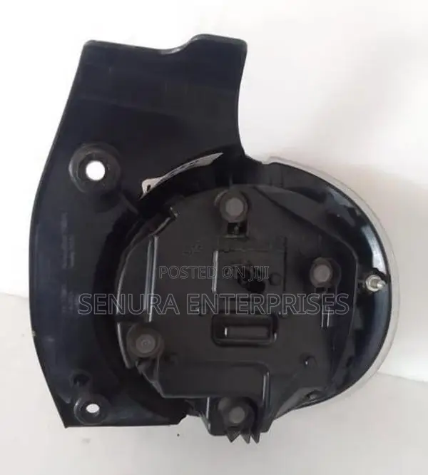 Daihatsu Cast La250 Tail Light Rh