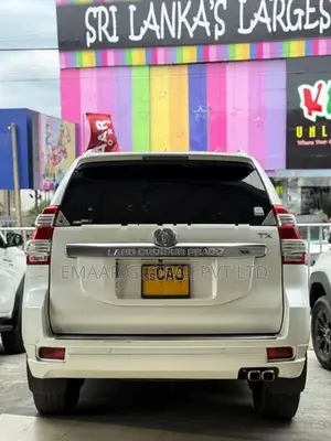 Toyota Land Cruiser Prado 150 2014