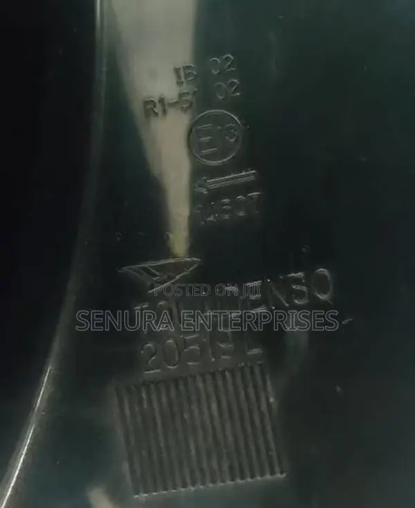 Daihatsu Cast La250 Tail Light Rh