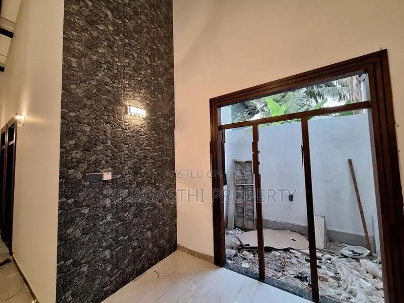 brand new house for sale in athurugiriya
