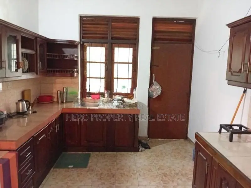 CSB2603-004 Modern Luxury House for Sale in Boralesgamuwa