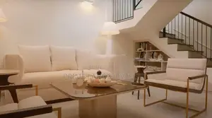 Luxury House in Dalugama