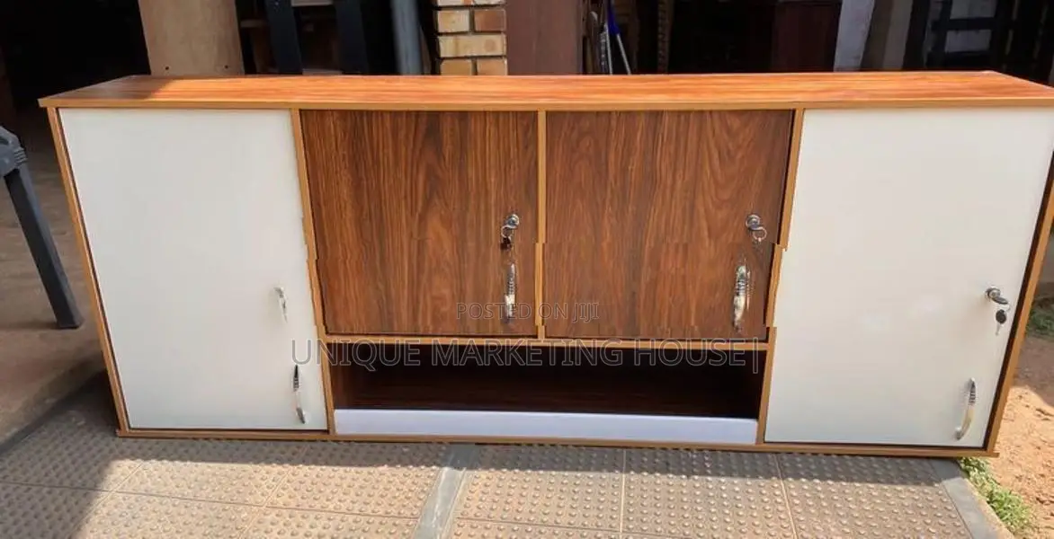Modern 5 Ft White Pantry Cupboards