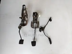 Toyota Vitz SCP10 Padel Set